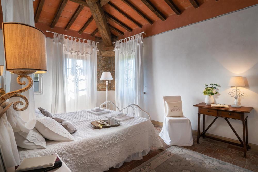 La Mandriola Villa Lajatico Room photo